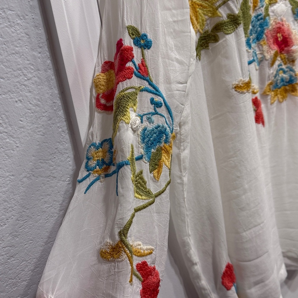 Johnny Was Multicolor Floral Embroidered Blouse - Picture 3 of 3